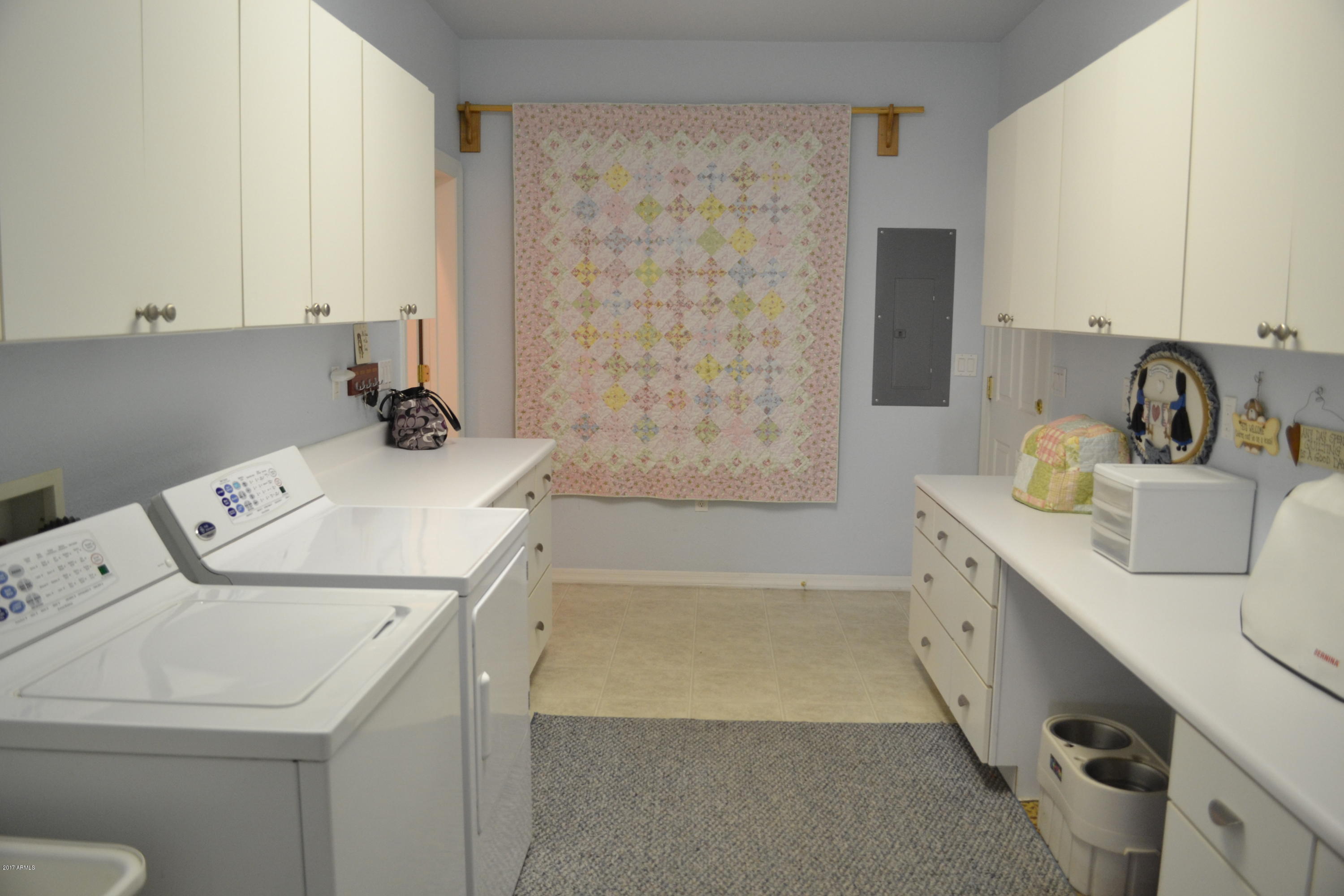 834 West Longhorn Road Payson, AZ 85541 - Photo 16 of 25 016_LAUNDRYCRAFT ROOM