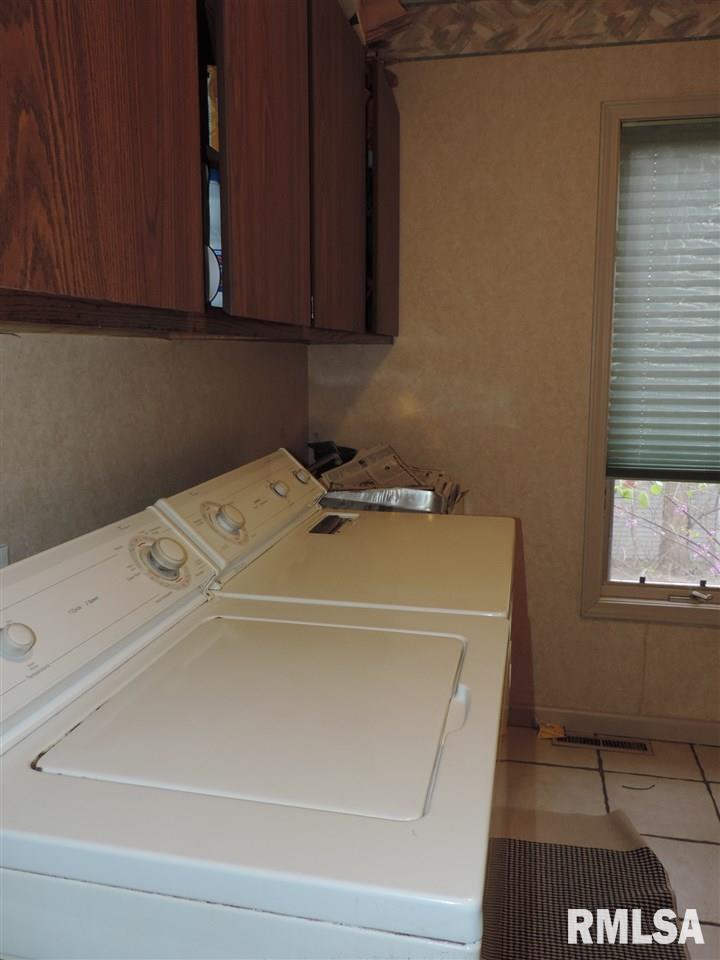 2800 Sheridan Road Pekin, IL 61554 - Photo 17 of 35 Gallery Image 17
