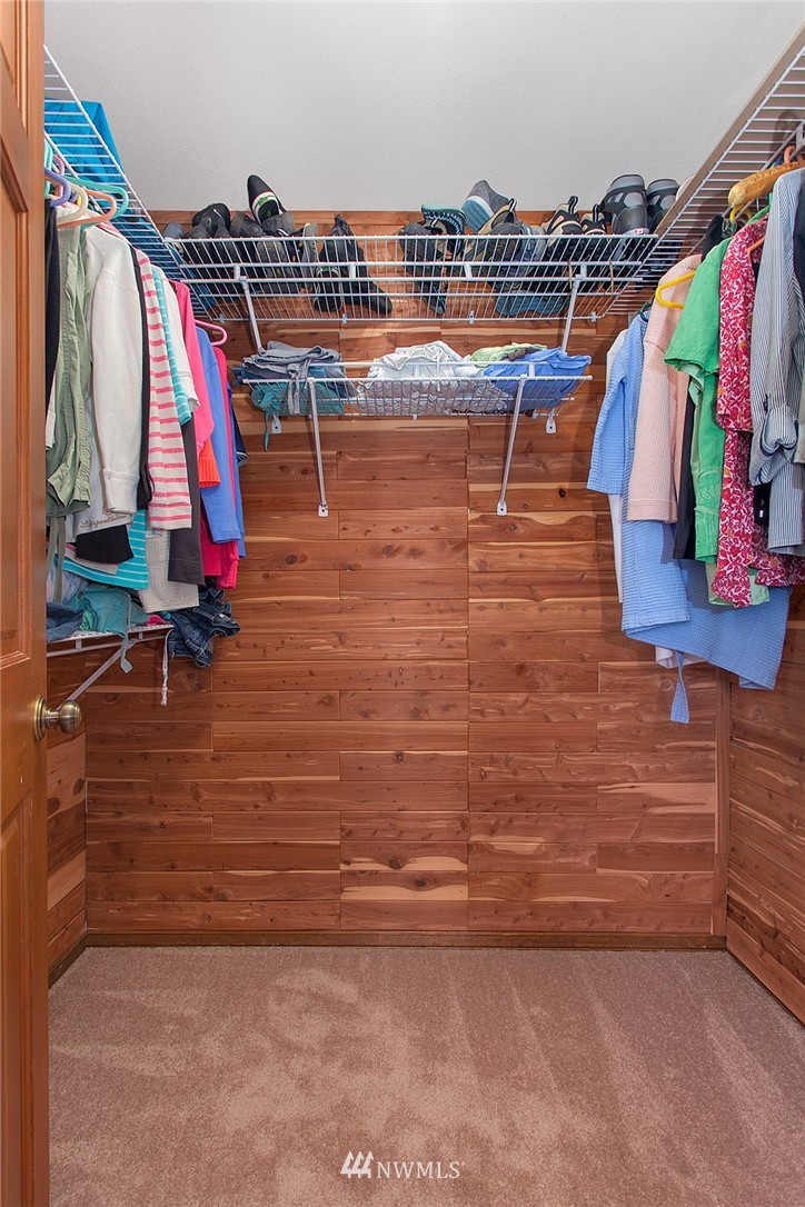11107 Northeast 174th Street Bothell, WA 98011 - Photo 22 of 25