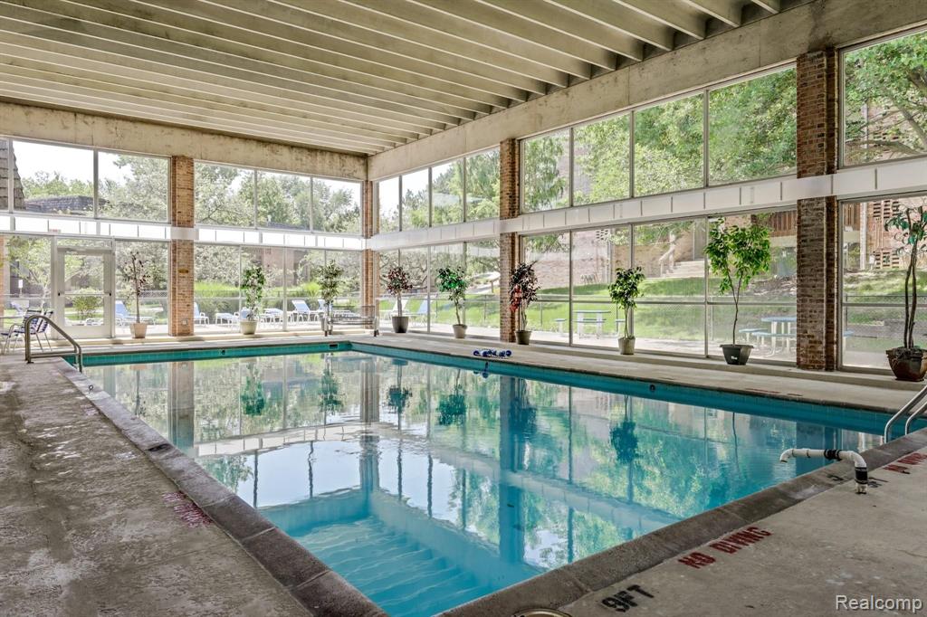1245 South Maple Road, Unit 207 Ann Arbor, MI 48103 - Photo 24 of 27