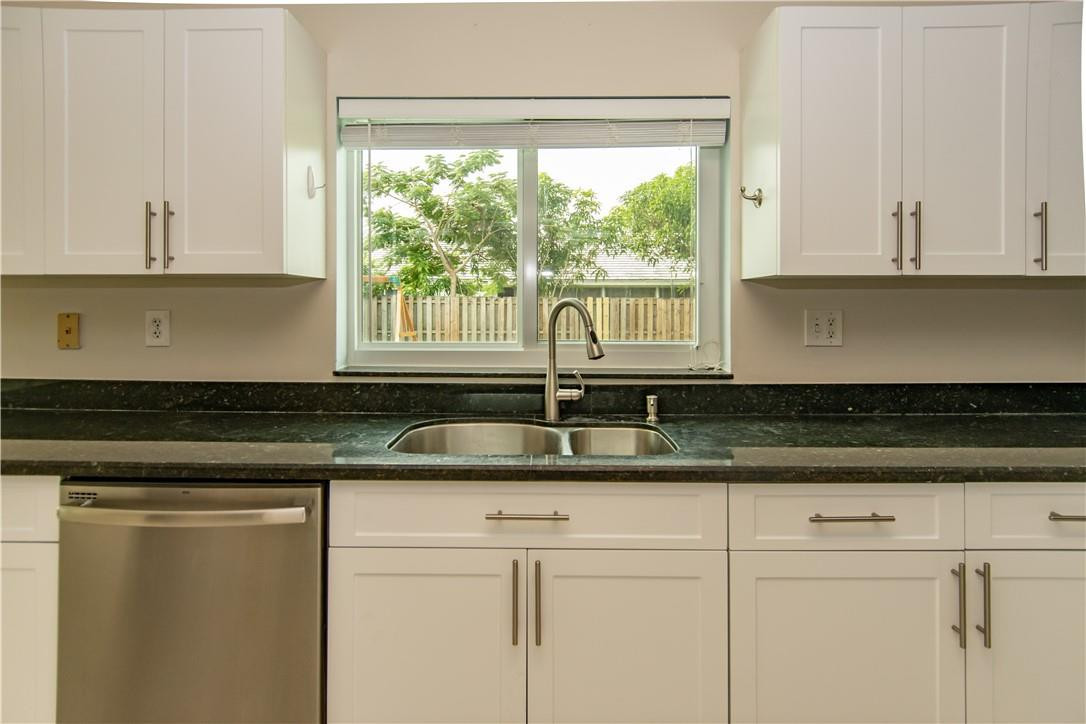 8893 Jaspers Drive Boynton Beach, FL 33472 - Photo 12 of 62 Photo 12