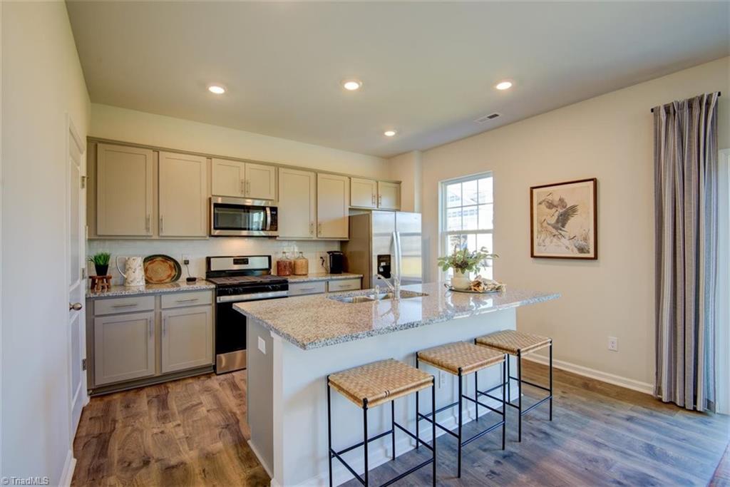 271 Rhett Avenue, Unit 129 Lexington, NC 27295 - Photo 1 of 46 Gallery Image 1