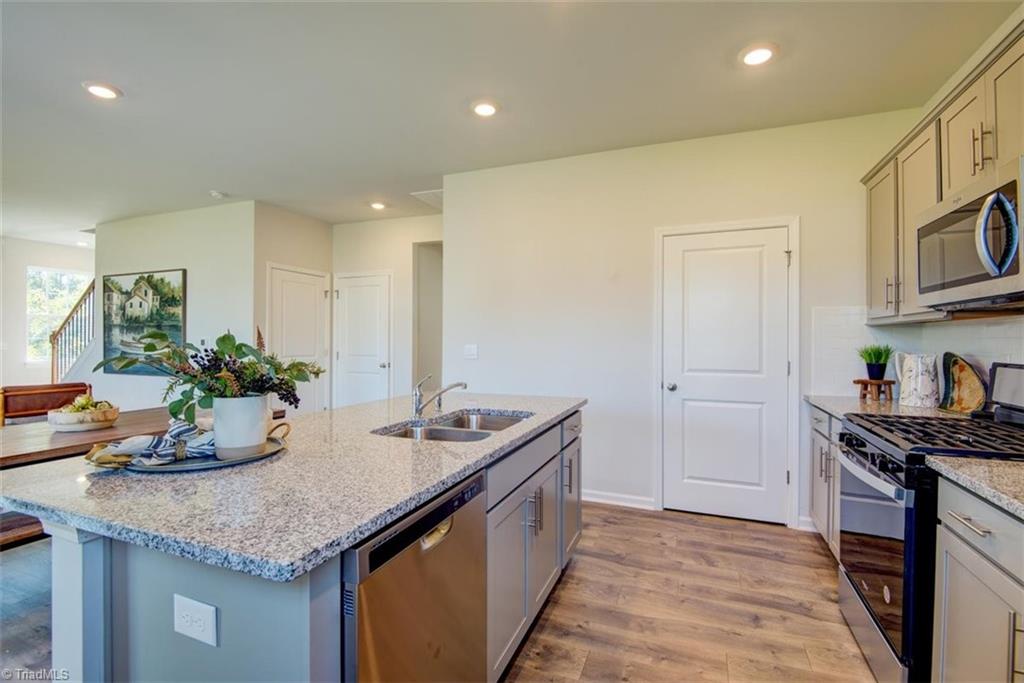 271 Rhett Avenue, Unit 129 Lexington, NC 27295 - Photo 8 of 46 Gallery Image 8