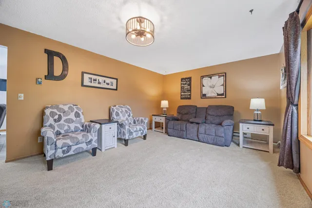 $368,500 | 613 77th Avenue Northwest, Moorhead, MN 56560