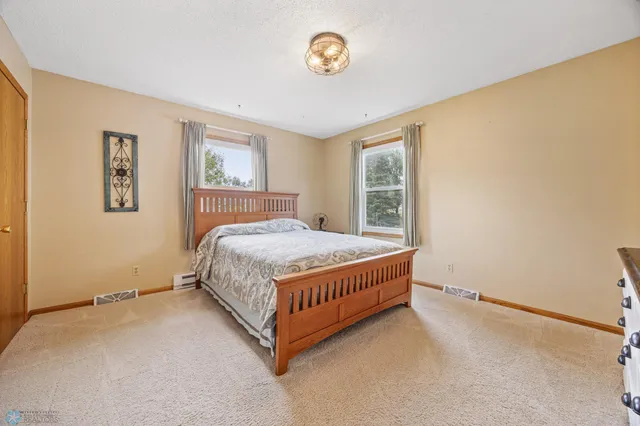 $368,500 | 613 77th Avenue Northwest, Moorhead, MN 56560