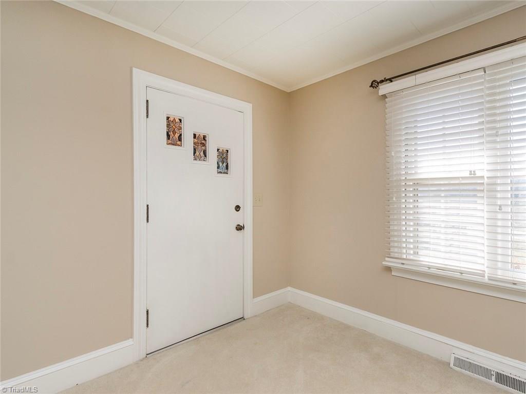 1739 Power Line Road Elon, NC 27244 - Photo 3 of 26 Entry