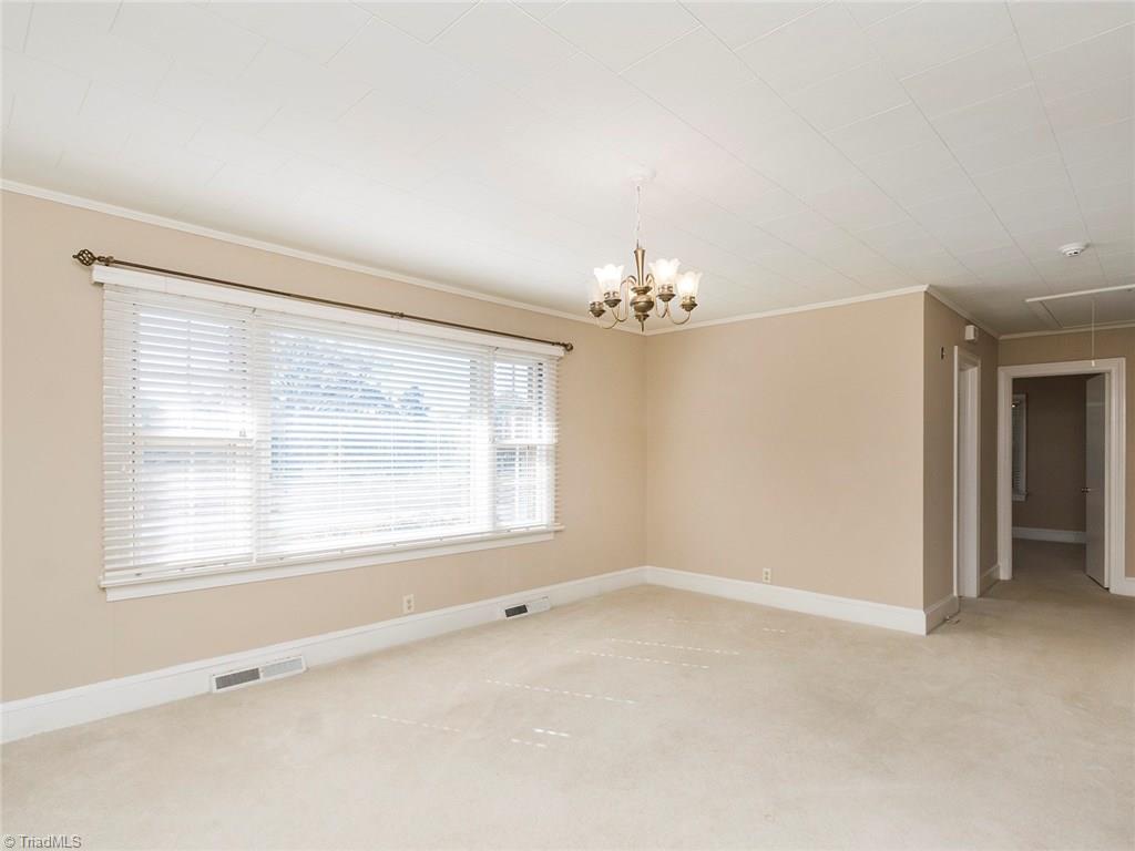 1739 Power Line Road Elon, NC 27244 - Photo 4 of 26 Living Room