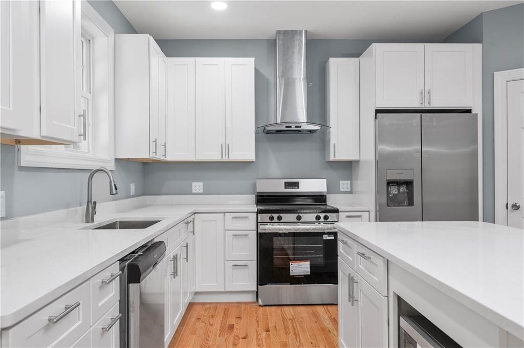 111 Cider Mill Road North Smithfield, RI 02896 - Photo 3 of 11