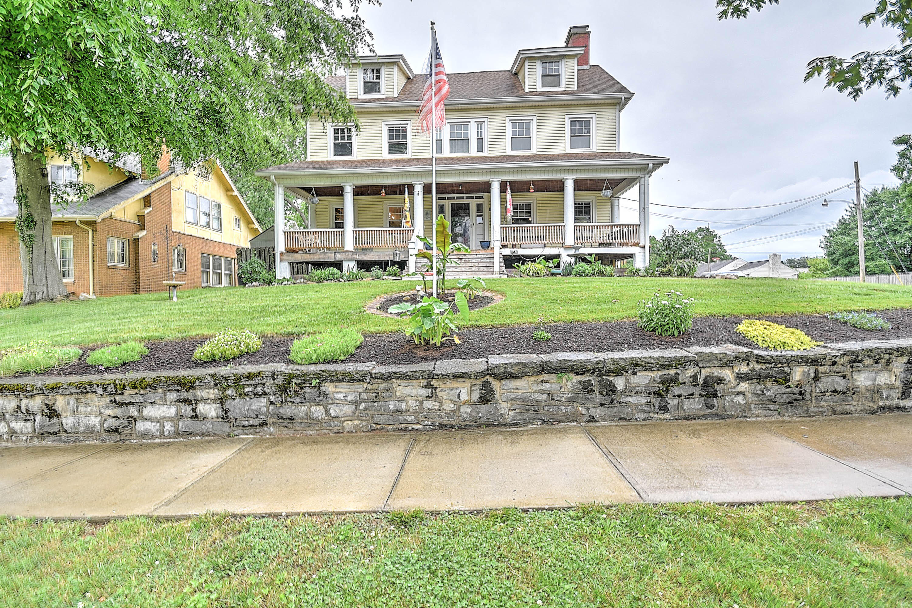 623 Georgia Avenue Bristol, TN 37620 - Photo 2 of 48 Georgia-4