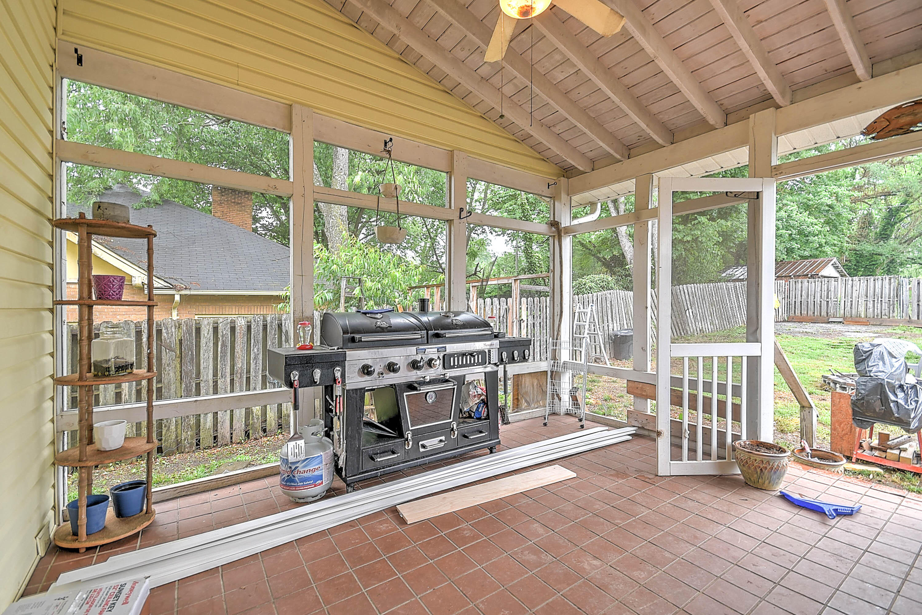 623 Georgia Avenue Bristol, TN 37620 - Photo 42 of 48 Georgia-62