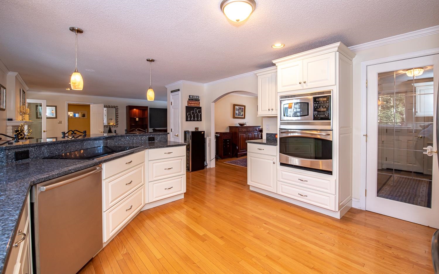 2 Tanbark Road Windham, NH 03087 - Photo 17 of 40