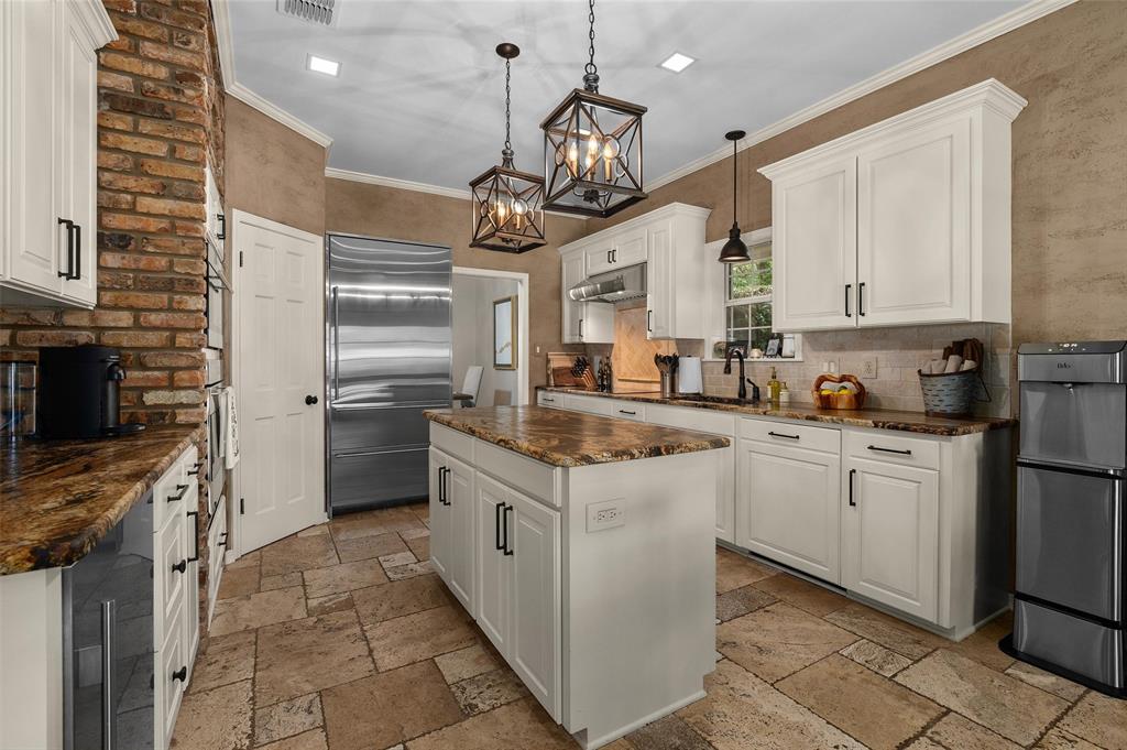 206 Shadow Ridge Drive Bossier City, LA 71112 - Photo 12 of 40