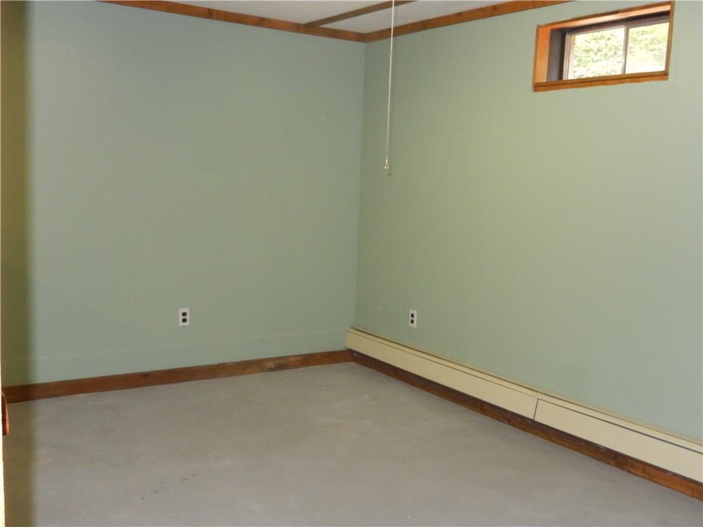 8 Margaret Road Standish, ME 04084 - Photo 21 of 33 Photo
