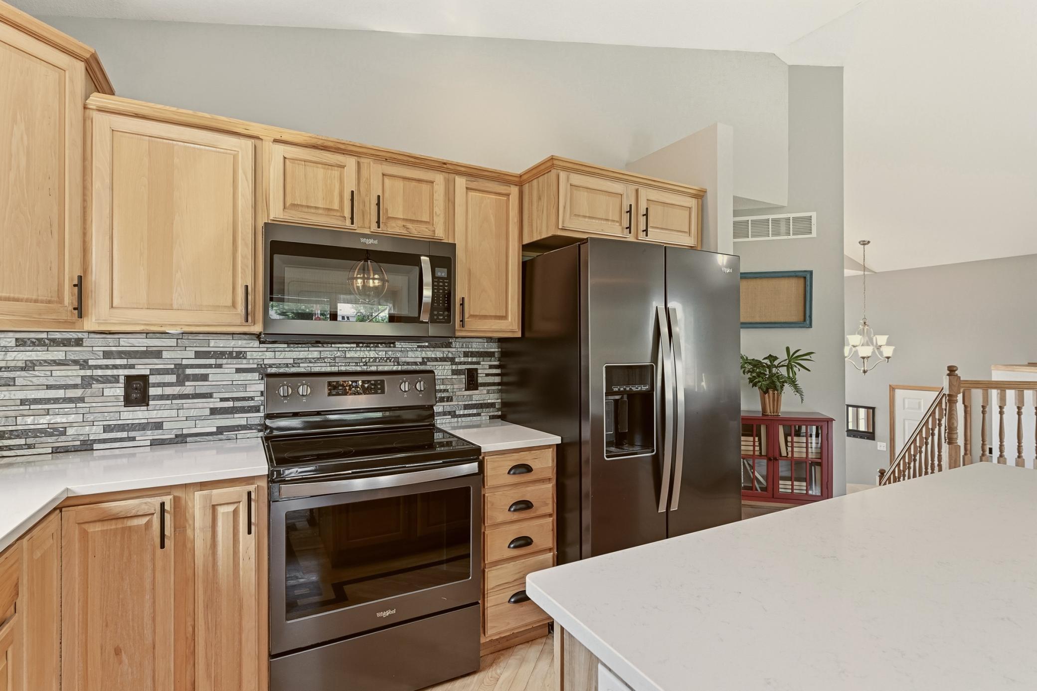 657 South Pointe Court Southwest Rochester, MN 55902 - Photo 10 of 38