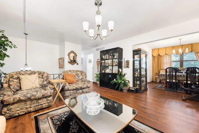 $299,900 | 9509 Northcote Avenue, Munster, IN 46321