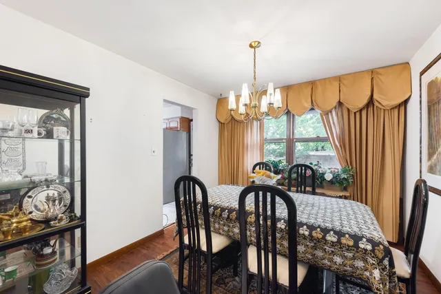 $299,900 | 9509 Northcote Avenue, Munster, IN 46321