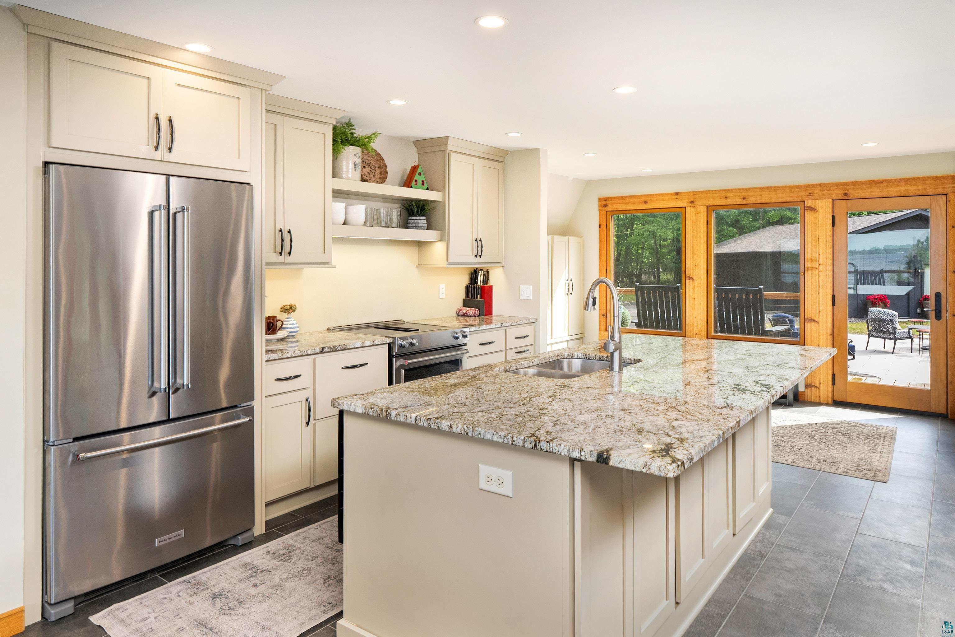 6918 West Van Road Duluth, MN 55803 - Photo 6 of 68 Gallery Image 6