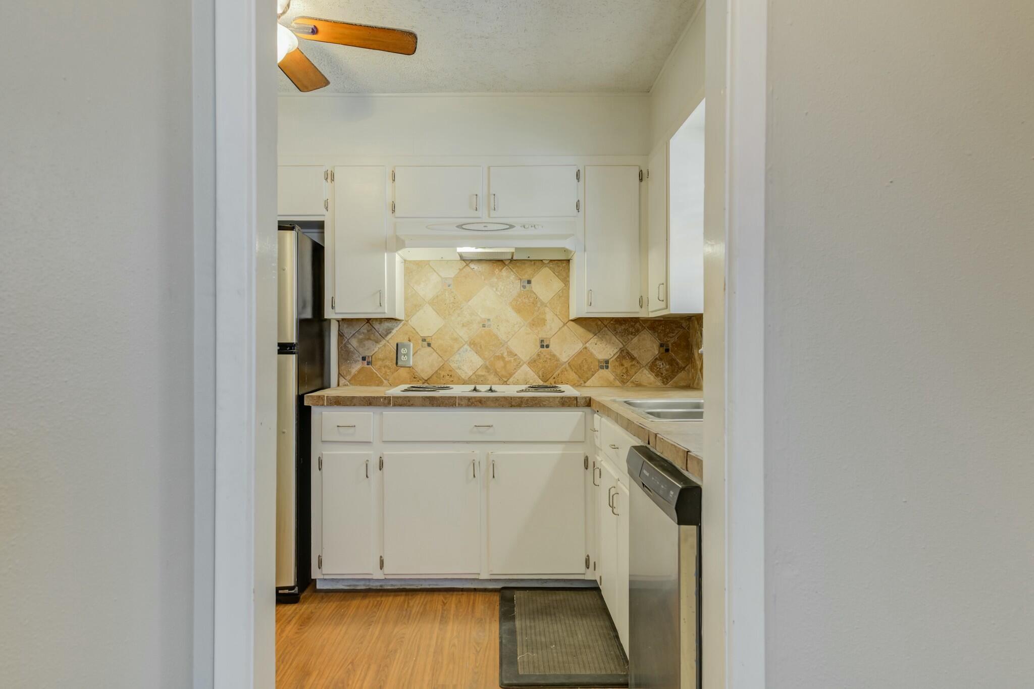 4317 31st Street Lubbock, TX 79410 - Photo 12 of 46 tempImage7TrMpR