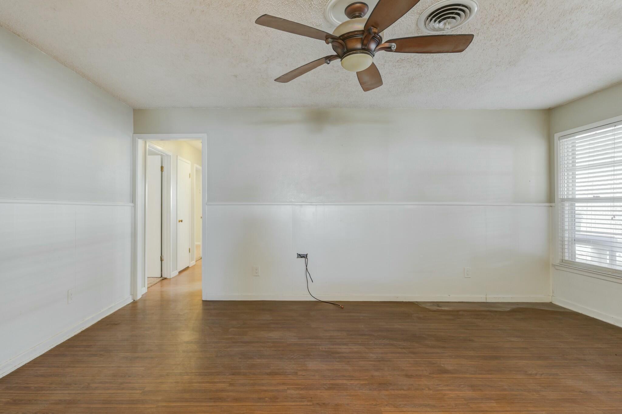 4317 31st Street Lubbock, TX 79410 - Photo 20 of 46 tempImageNesCiS
