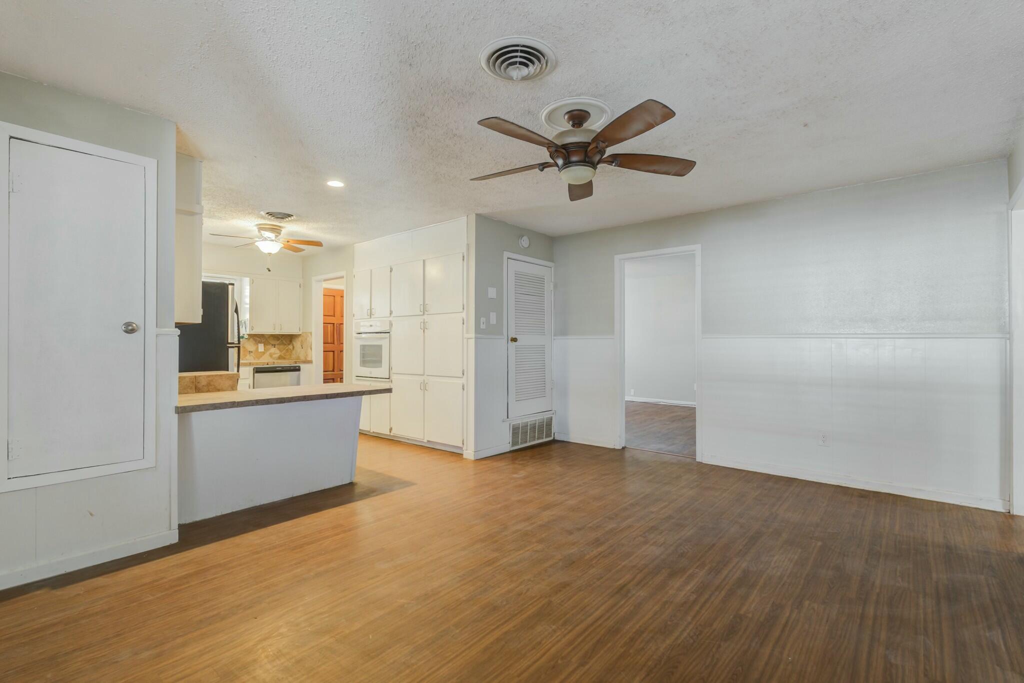 4317 31st Street Lubbock, TX 79410 - Photo 23 of 46 tempImageWa3l55