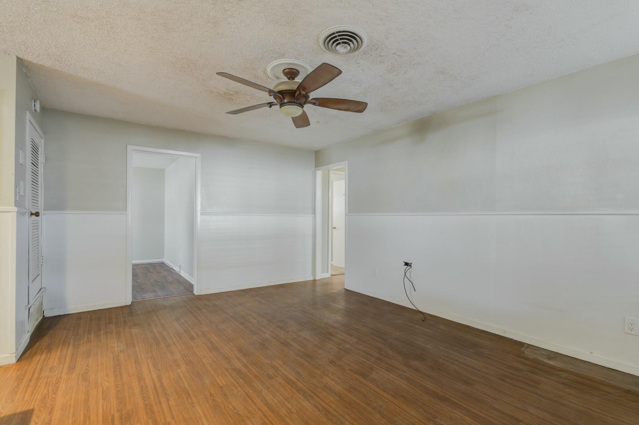 4317 31st Street Lubbock, TX 79410 - Photo 25 of 46 tempImageskeenP