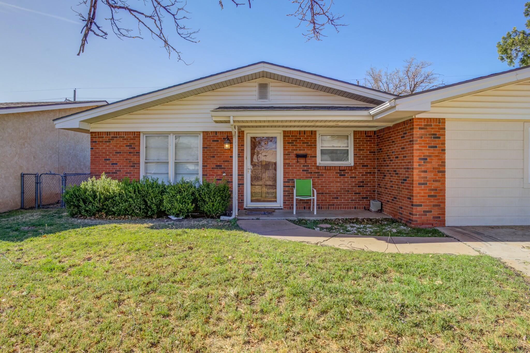 4317 31st Street Lubbock, TX 79410 - Photo 3 of 46 tempImageZJ6YI4