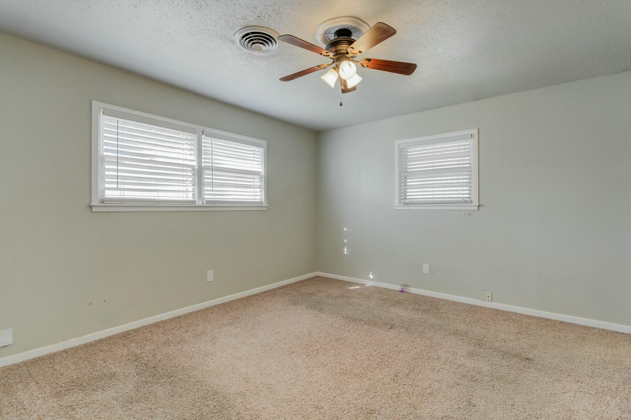 4317 31st Street Lubbock, TX 79410 - Photo 32 of 46 tempImage8SycAa