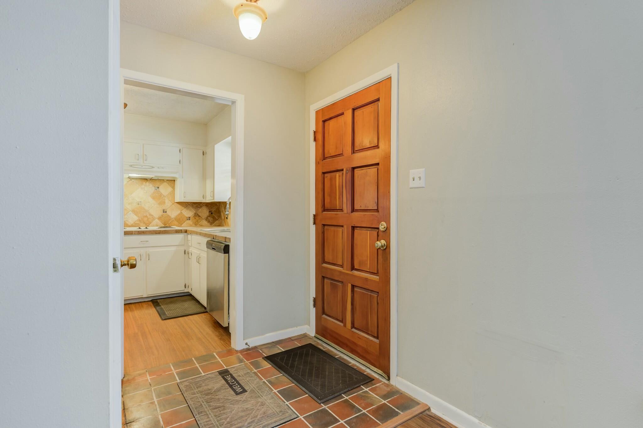 4317 31st Street Lubbock, TX 79410 - Photo 4 of 46 tempImageOh1vRt