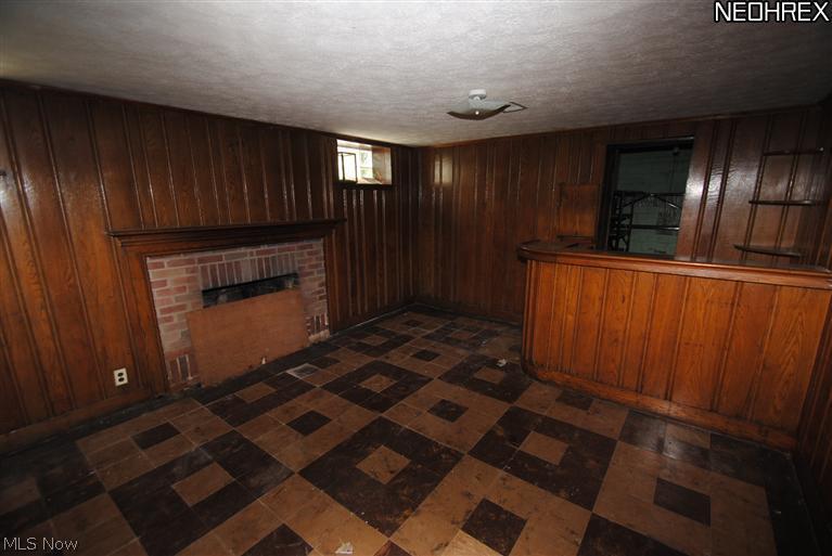 383 Babbitt Road Euclid, OH 44123 - Photo 11 of 18 Gallery Image 11