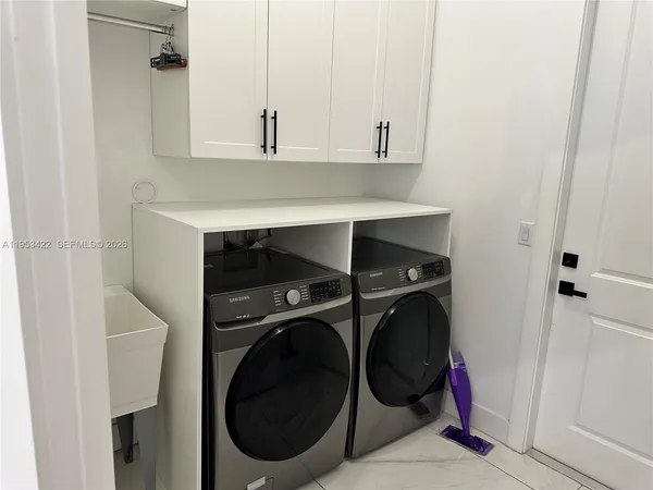 a view of a washer and dryer