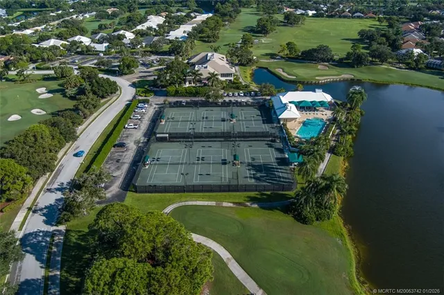 $455,000 | 2382 Southwest Foxpoint Way, Palm City, FL 34990