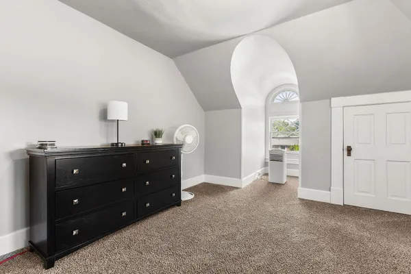 $925,000 | 2025 West 4th Avenue, Spokane, WA 99201