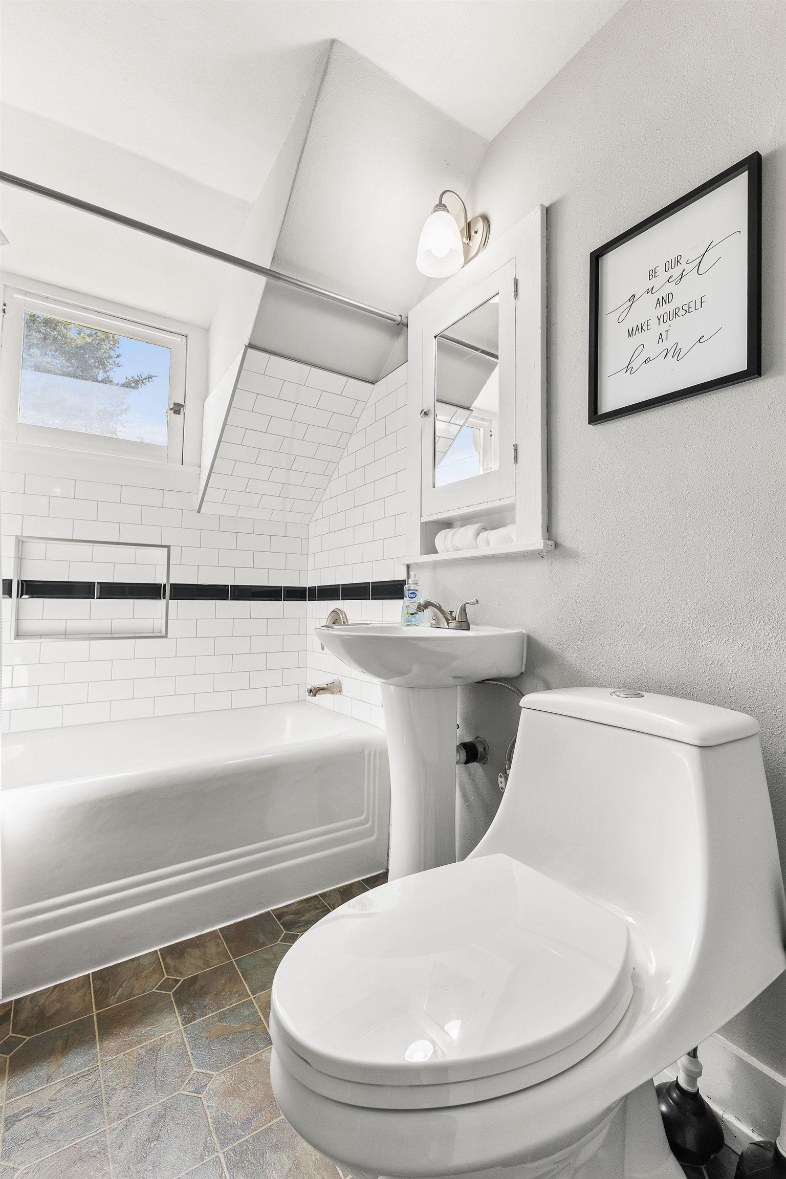 2025 West 4th Avenue Spokane, WA 99201 - Photo 37 of 46