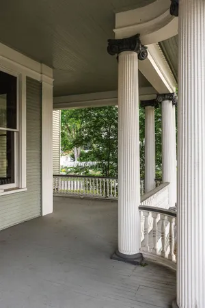 $925,000 | 2025 West 4th Avenue, Spokane, WA 99201