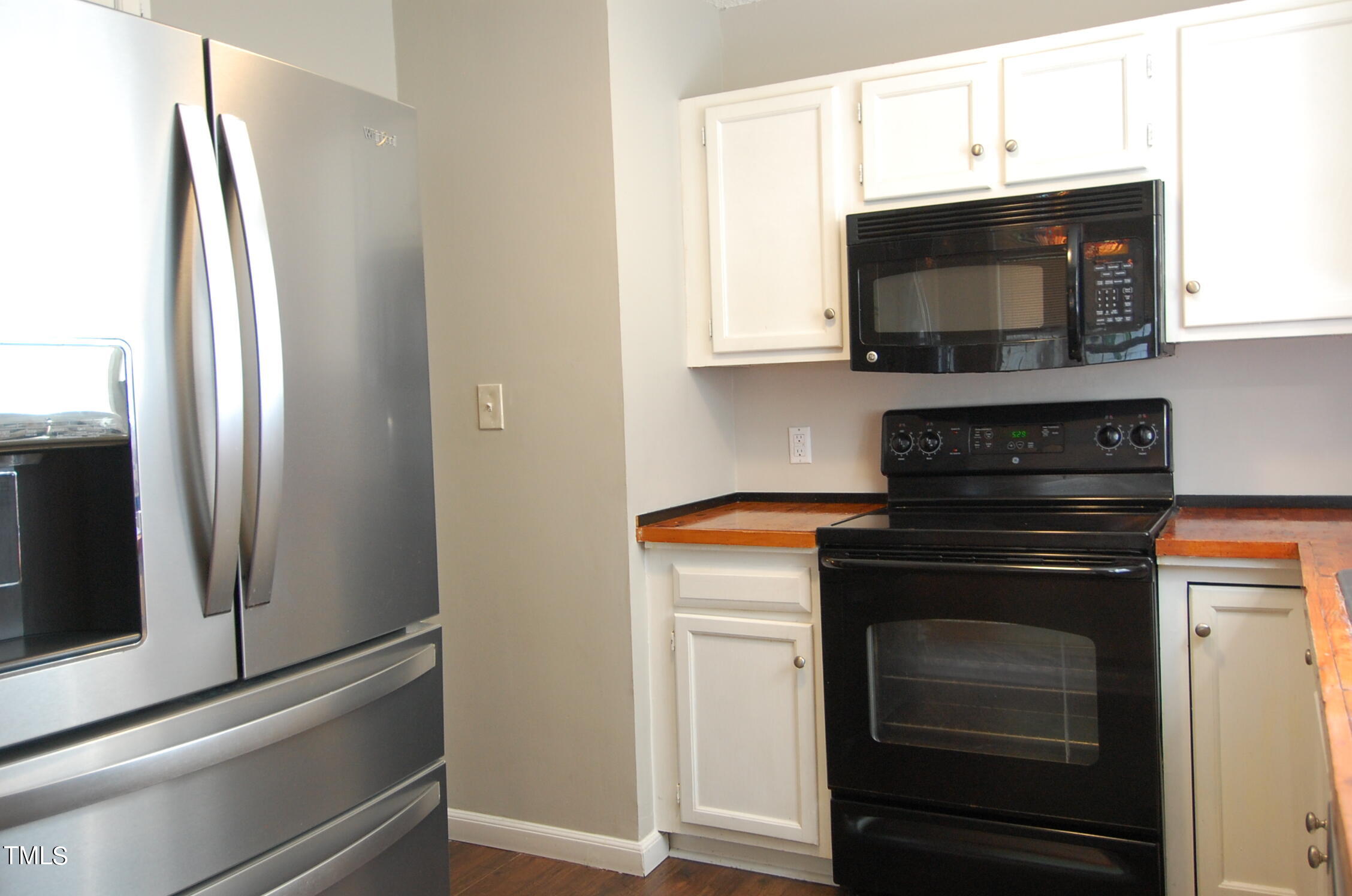 7500 Solumbra Court Raleigh, NC 27616 - Photo 10 of 27 DSC_0146