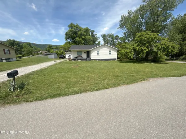 $225,000 | 119 Little Creek Lane, La Follette, TN 37766