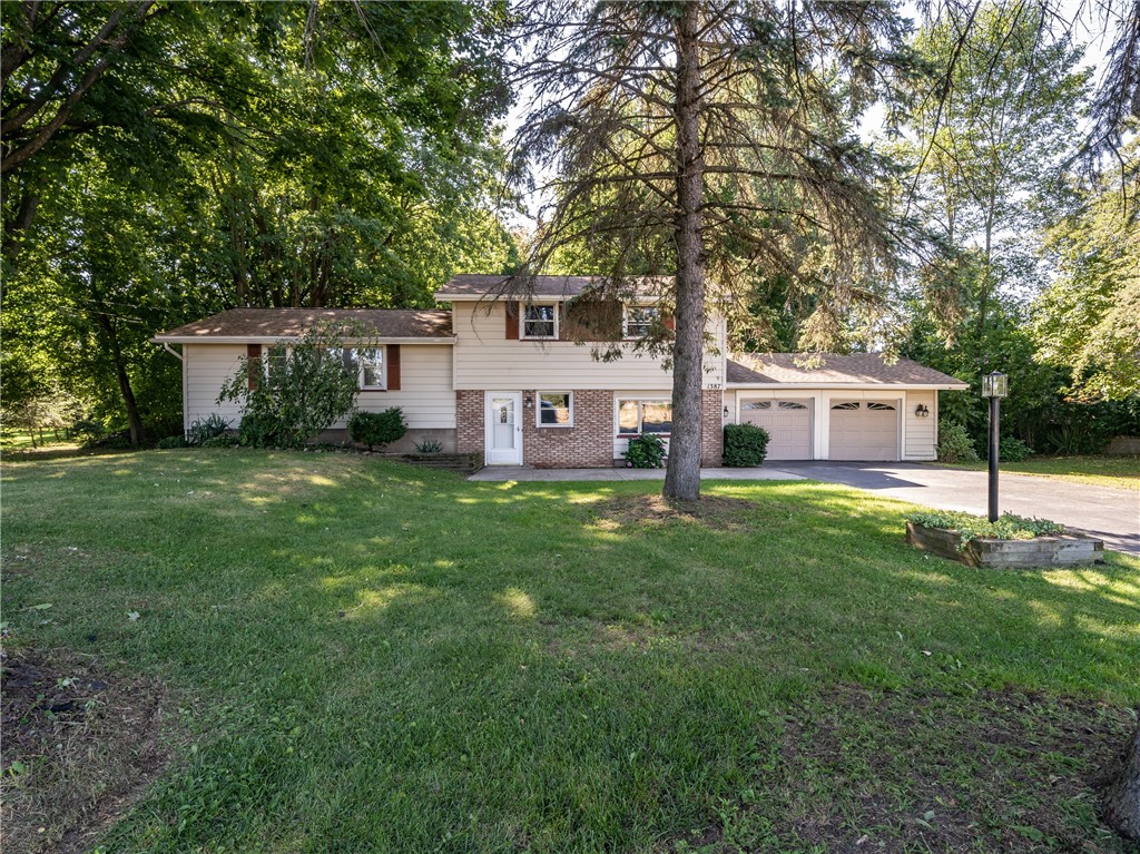 1387 Shoecraft Road Penfield, NY 14526 - Photo 1 of 1
