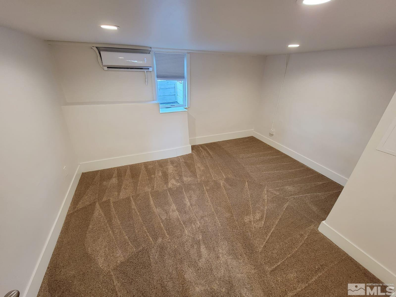 609 West 11th Street Reno, NV 89503 - Photo 26 of 29 a view of room