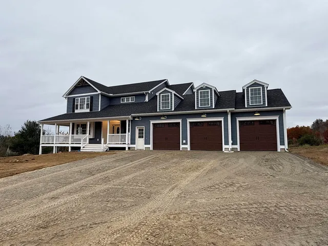 $1,245,000 | 137 Snow Pond Road, Concord, NH 03301