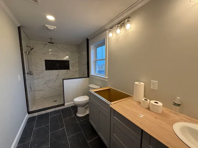 $1,245,000 | 137 Snow Pond Road, Concord, NH 03301