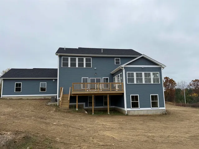 $1,245,000 | 137 Snow Pond Road, Concord, NH 03301