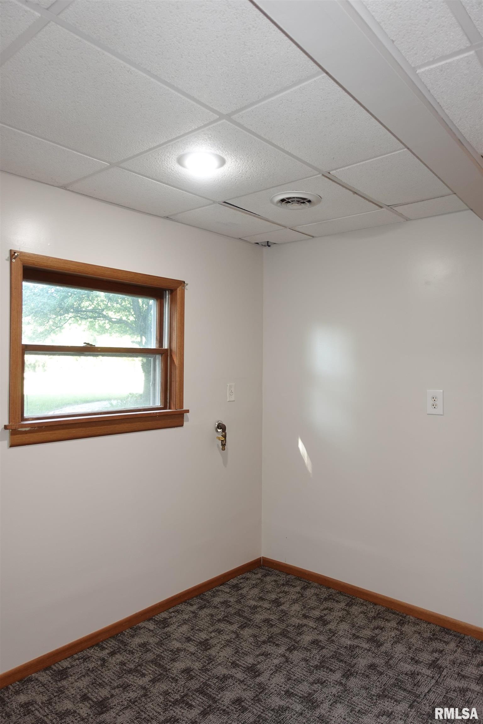 276 Knox Road 2350 North Rio, IL 61472 - Photo 40 of 47 Gallery Image 40