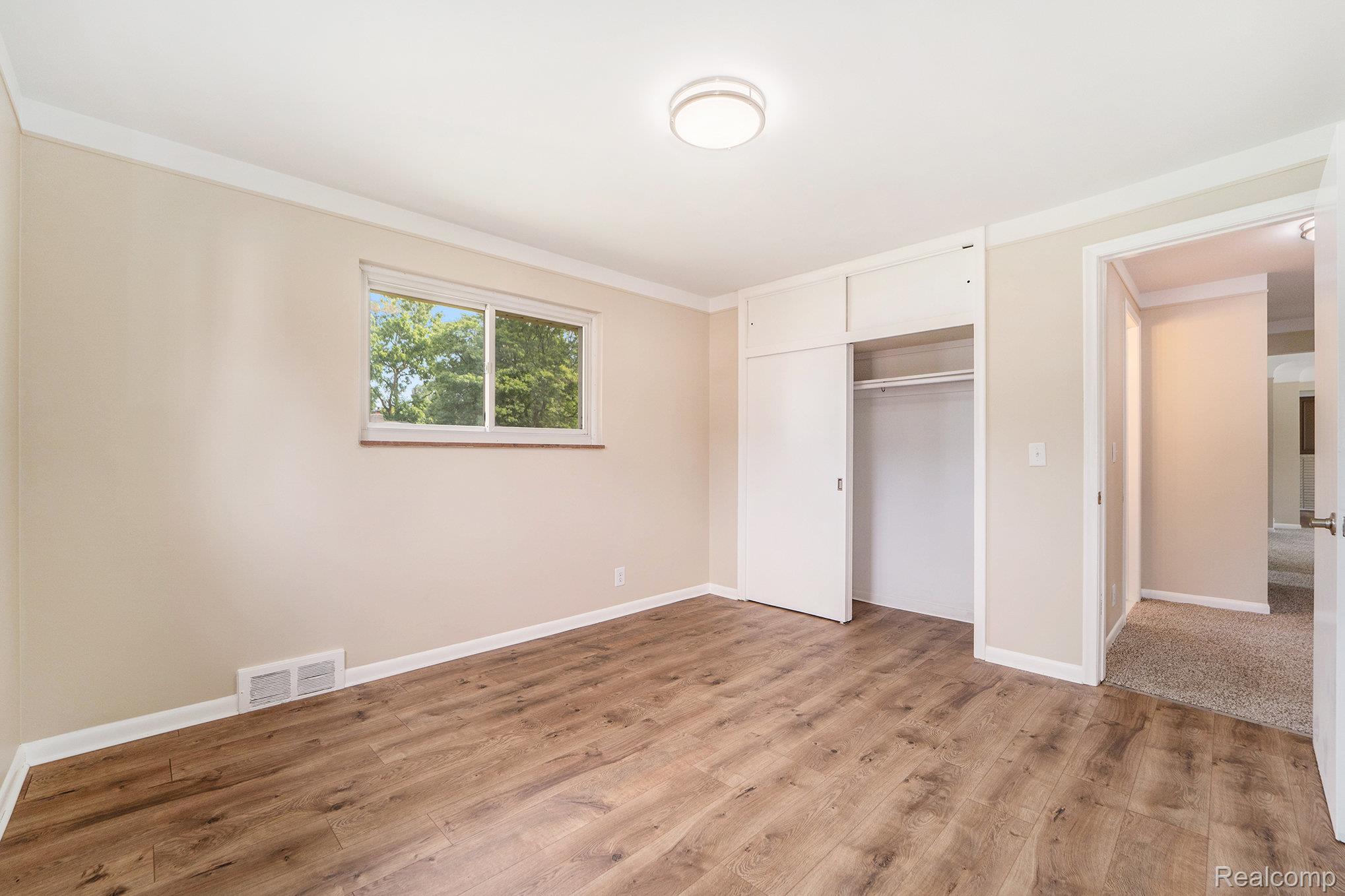 1206 Torpey Road Troy, MI 48083 - Photo 21 of 33 BR 2 - View 2