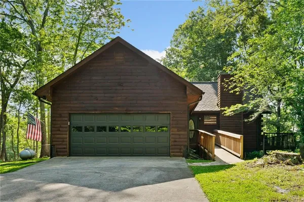 $399,900 | 155 West Rock Creek Drive, Jasper, GA 30143