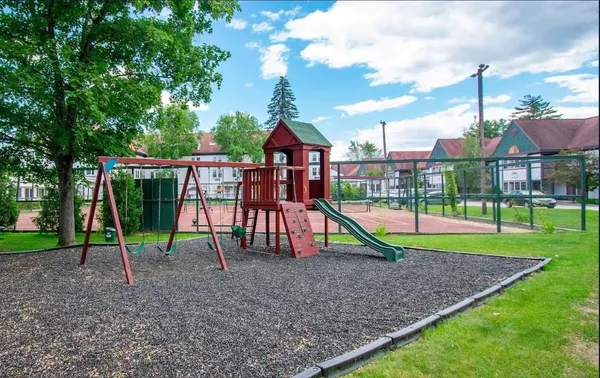 $3,000 | 2760 Highway 16, Unit E008A WEEK 29 JULY 2027 2026, Conway, NH 03860