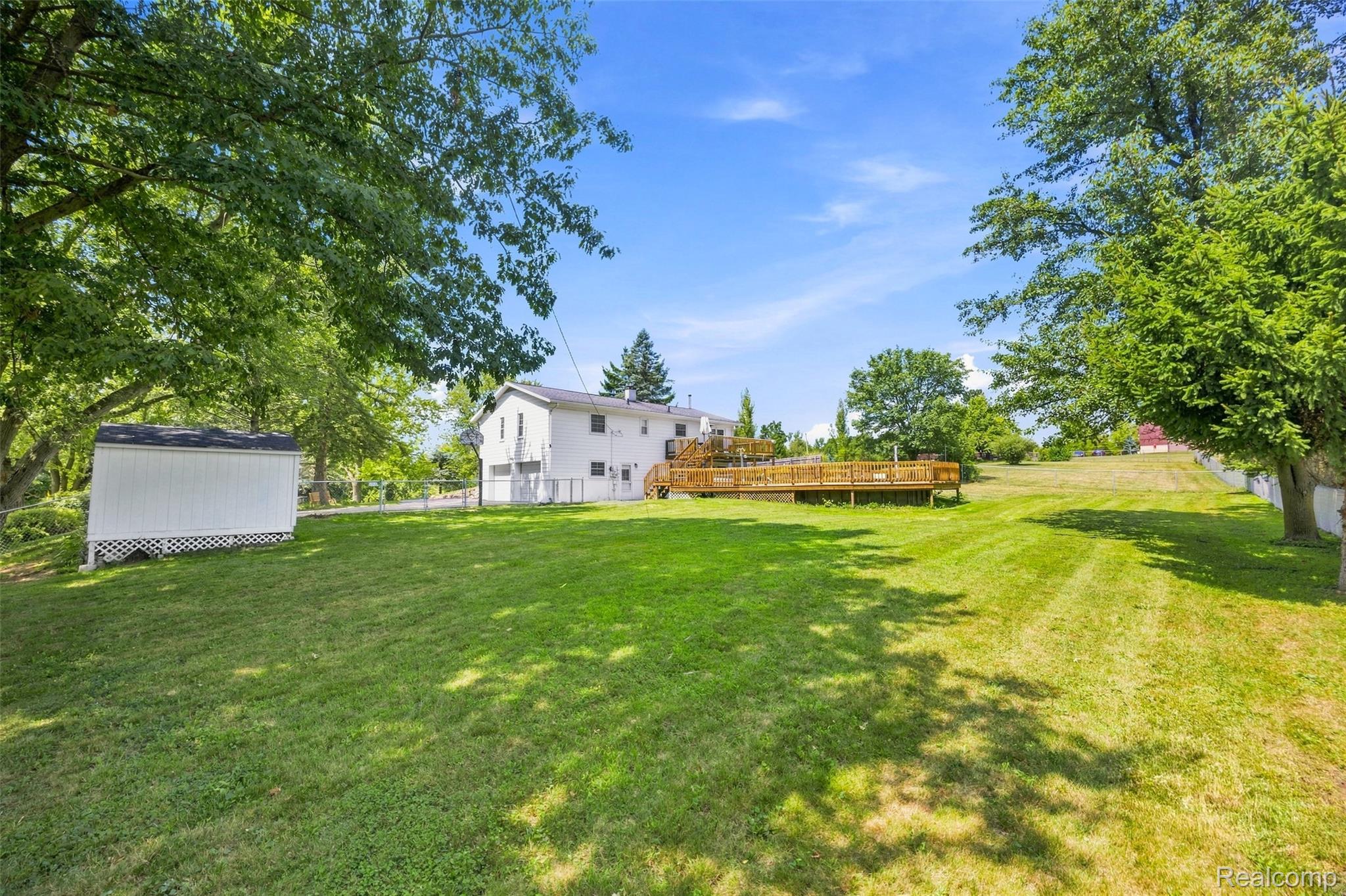 9805 Platt Road Milan, MI 48160 - Photo 35 of 49 40_backyard.jpg