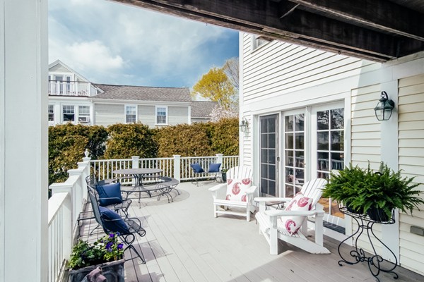 17 Bridge Street Manchester, MA 01944 - Photo 25 of 26 Gallery Image 25