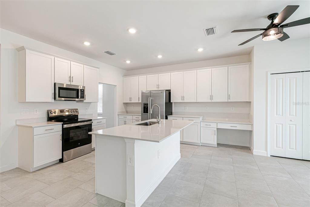 17777 Saddleback Loop North Fort Myers, FL 33917 - Photo 7 of 53