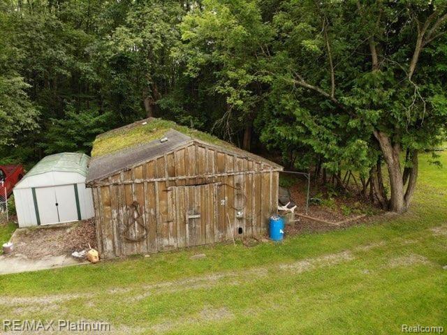 5990 Fish Lake Road Holly, MI 48442 - Photo 39 of 44