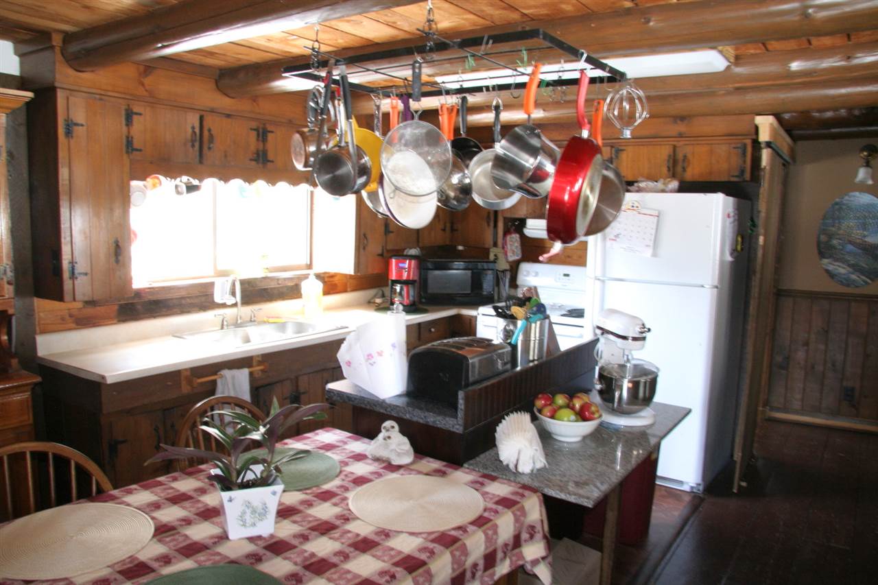 152 Town Forest Road Derby, VT 05855 - Photo 4 of 25